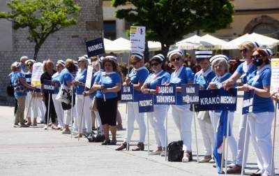 Pielęgniarki mówią dość: stres, przemęczenie, wypalenie...