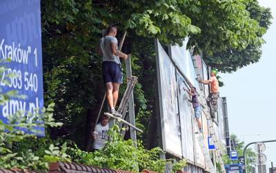 Znikają największe bilbordowiska Krakowa. Nareszcie!