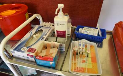 Punkty szczepień masowych gotowe, ale nie mogą działać