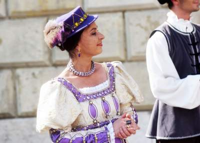 Tańczyli na Wawelu z dzwoneczkami przy kostkach. Przed nami ostatnie spektakle - zdjęcie 19