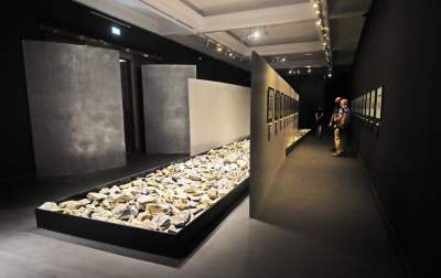 W Japonii jego dzieła są tak popularne, jak u nas Dama z gronostajem... - zdjęcie 16