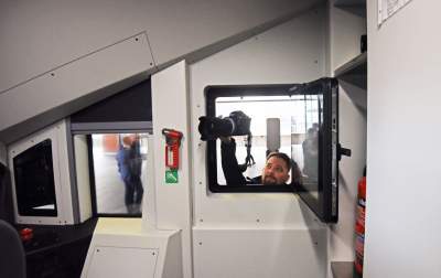 Uroczysty odbiór pociągu PESA ELF2, fot. Marek Lasyk - zdjęcie 5