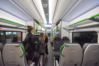 Uroczysty odbiór pociągu PESA ELF2, fot. Marek Lasyk - zdjęcie 7