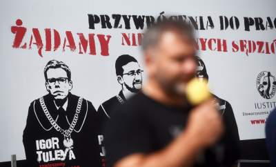 Sędziowie niezłomni: protestują każdego 18. dnia miesiąca - zdjęcie 1