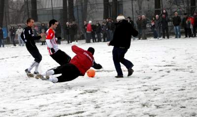 Kiedyś tak wyglądał noworoczny trening Cracovii. Dawno, dawno... - zdjęcie 8