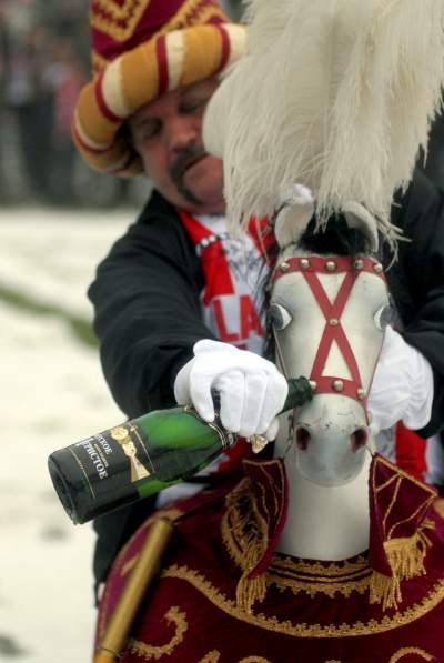 Kiedyś tak wyglądał noworoczny trening Cracovii. Dawno, dawno... - zdjęcie 3