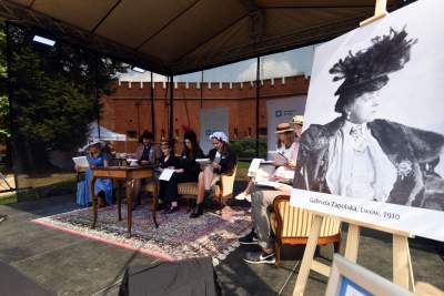 Narodowe czytanie pod kocem Kościuszki. "Moralność pani Dulskiej" - zdjęcie 17