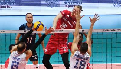 Orły fruwają w Krakowie. Zwycięstwo po szalonym meczu - zdjęcie 14