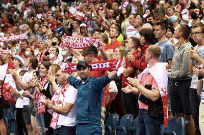 Orły fruwają w Krakowie. Zwycięstwo po szalonym meczu - zdjęcie 20