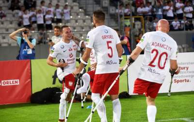 Wyjątkowa impreza w Krakowie. Trzymamy kciuki za naszych - zdjęcie 32