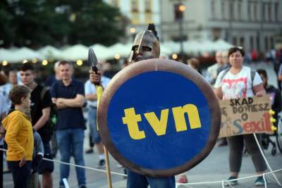 "Skąd się dowiesz o PISEXIT?" Protest na Rynku Głównym - zdjęcie 22