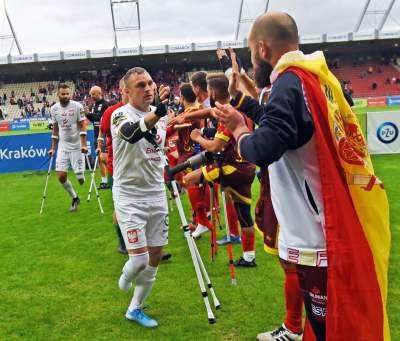 Andrzej Duda nie pomógł polskiej drużynie. Polały się łzy... - zdjęcie 38