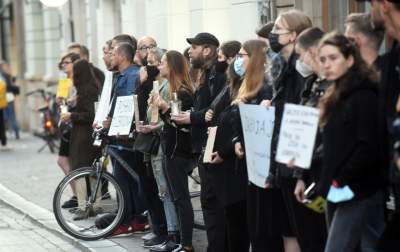Haniebne działania polskich władz. Protest w Krakowie 27.09.2021 - zdjęcie 16