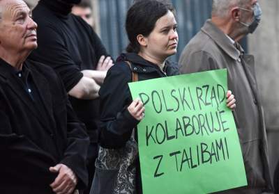 Haniebne działania polskich władz. Protest w Krakowie 27.09.2021 - zdjęcie 5