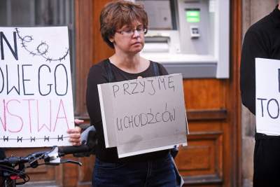 Haniebne działania polskich władz. Protest w Krakowie 27.09.2021 - zdjęcie 10