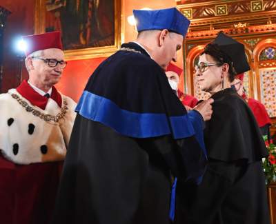 Tytuł doktora honoris causa UJ dla Olgi Tokarczuk. Fot. Marek Lasyk - zdjęcie 10