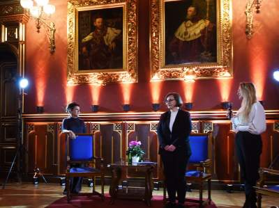 Spotkanie Olgi Tokarczuk ze studentkami i studentami, fot. Marek Lasyk - zdjęcie 2