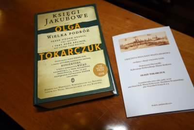 Olga Tokarczuk Honorową Obywatelką Krakowa. Fot. Marek Lasyk - zdjęcie 13