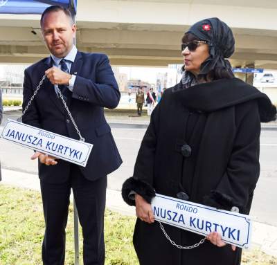 Kolejne rondo w Krakowie ma patrona. Upamiętniono Janusza Kurtykę - zdjęcie 6