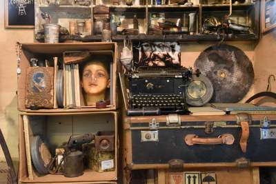 Wszystko jest sztuką, nawet... rozpad. Intrygująca wystawa - zdjęcie 16