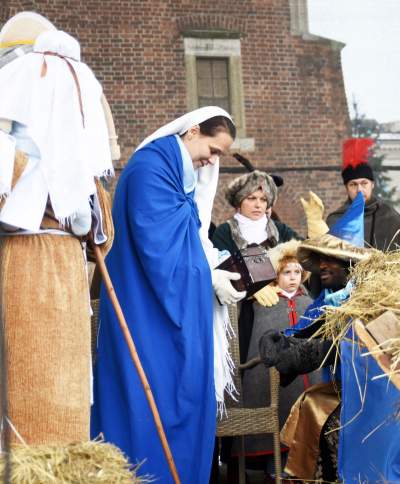 Imponujący orszak na ulicach Krakowa. Piękna tradycja - zdjęcie 1