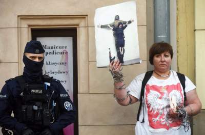 Marsz solidarności z osobami cierpiącymi na granicy polsko-białoruskiej - zdjęcie 25