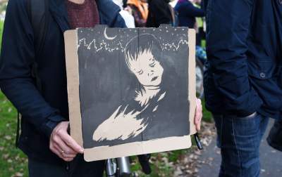 Marsz solidarności z osobami cierpiącymi na granicy polsko-białoruskiej - zdjęcie 31