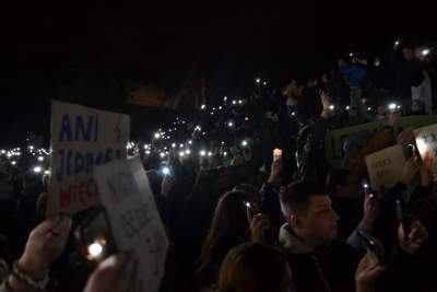 "Ani jednej więcej!" Tysiące protestujących w Krakowie - zdjęcie 46