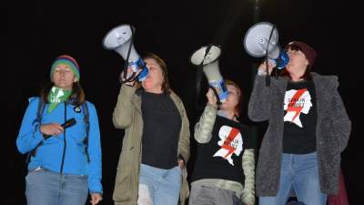 "Ani jednej więcej!" Tysiące protestujących w Krakowie - zdjęcie 45