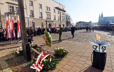 Kraków świętuje. 11 Listopada przed południem... - zdjęcie 29