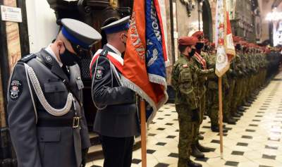 Kraków świętuje. 11 Listopada przed południem... - zdjęcie 3