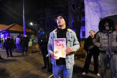 Rząd i PiS świętowali w Krakowie. Strajk Kobiet protestował - zdjęcie 32