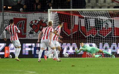 Tak kibice przywitali nowego - starego trenera Cracovii - zdjęcie 13