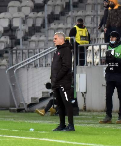 Tak kibice przywitali nowego - starego trenera Cracovii - zdjęcie 7