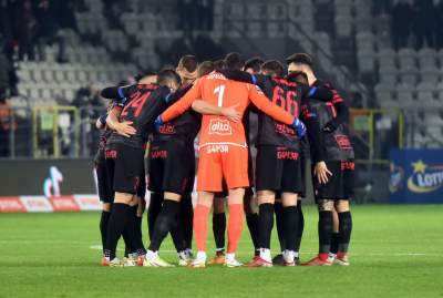 Tak kibice przywitali nowego - starego trenera Cracovii - zdjęcie 6