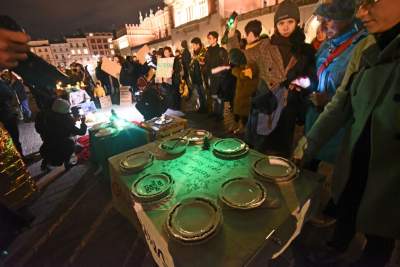 Wigilia dla imigrantów na krakowskim Rynku - zdjęcie 8