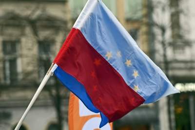 Protest w obronie wolnych mediów. fot. Marek Lasyk - zdjęcie 16