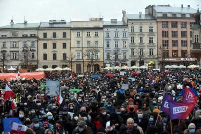 Protest w obronie wolnych mediów. fot. Marek Lasyk - zdjęcie 6
