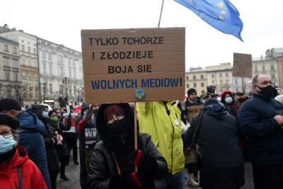 Protest w obronie wolnych mediów. fot. Marek Lasyk - zdjęcie 51