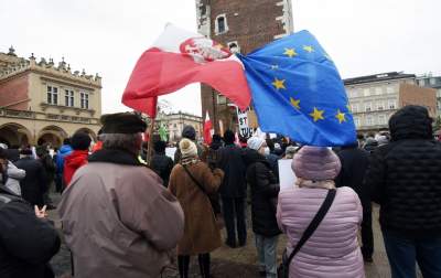 Protest w obronie wolnych mediów. fot. Marek Lasyk - zdjęcie 43