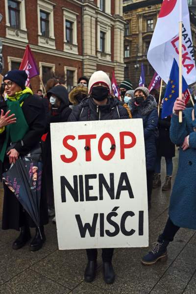 Demonstracja w Krakowie w 99. rocznicę zabójstwa Gabriela Narutowicza - zdjęcie 6