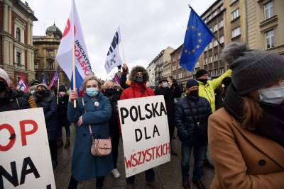 Demonstracja w Krakowie w 99. rocznicę zabójstwa Gabriela Narutowicza - zdjęcie 5