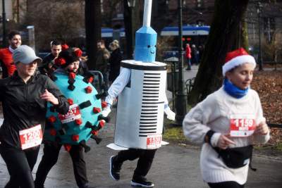 Powróciła krakowska, sylwestrowa tradycja. Bieg w przebraniu - zdjęcie 43