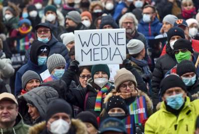 Podsumowanie roku (4) w obronie uchodźców, tytuł dla Tokarczuk, "afera" wokół "Dziadów" - zdjęcie 33