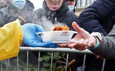 Podsumowanie roku (4) w obronie uchodźców, tytuł dla Tokarczuk, "afera" wokół "Dziadów" - zdjęcie 31