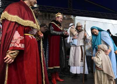 Tłumy w Orszaku Trzech Króli (Rok 2022) - zdjęcie 26