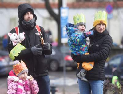 Tłumy w Orszaku Trzech Króli (Rok 2022) - zdjęcie 10