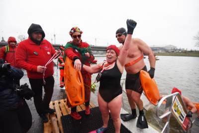 Oni nie narzekali na pogodę. 30. Finał WOŚP w Krakowie - zdjęcie 32