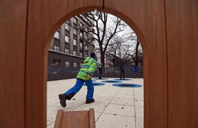 Plac Biskupi po modernizacji. Wiosną będzie tu pięknie - zdjęcie 3