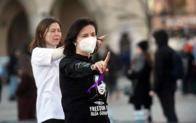 Nazywam się Miliard - One Billion Rising Kraków, fot. Marek Lasyk - zdjęcie 26